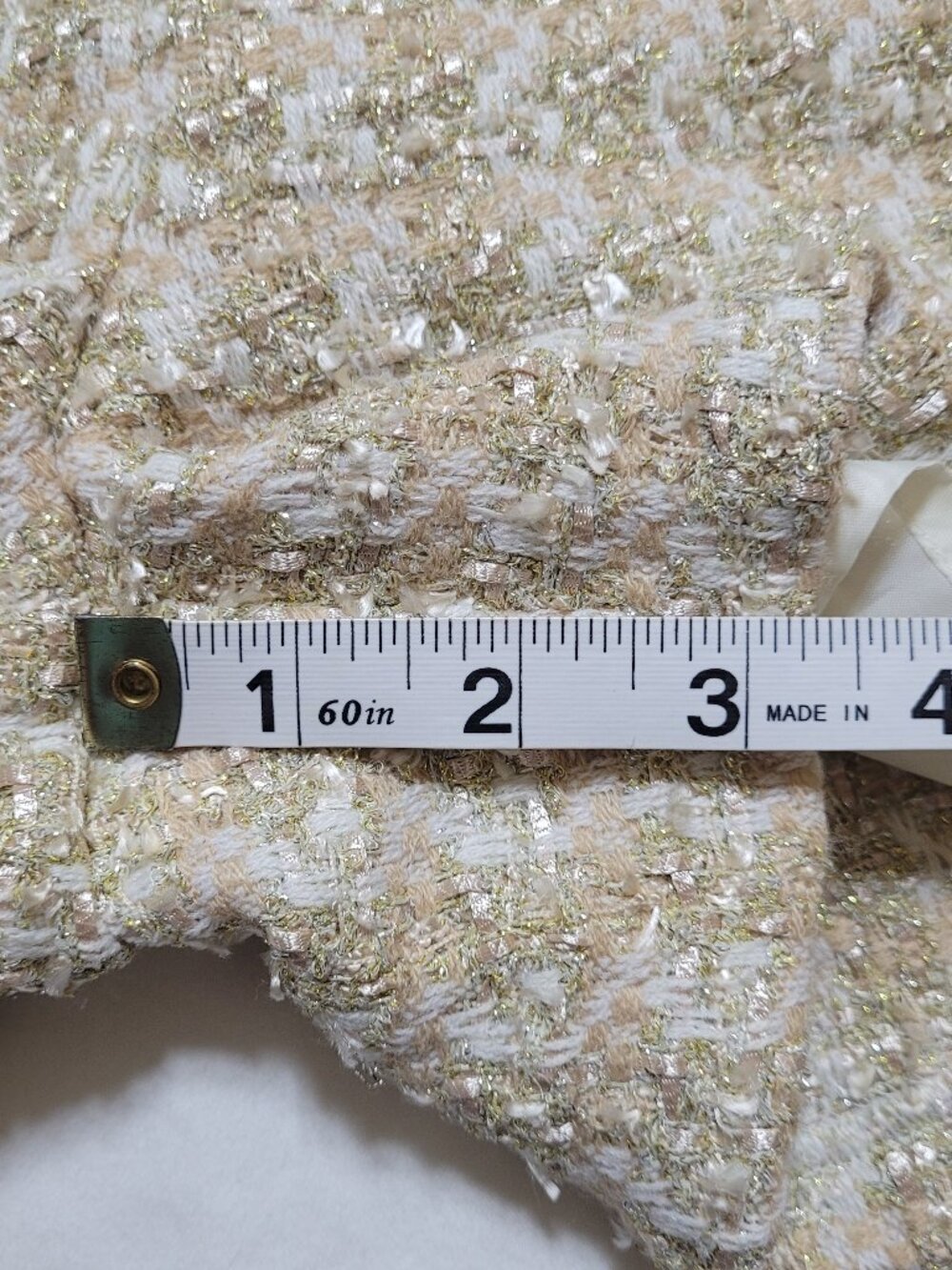 Express High Waisted Tweed Shorts Textured Metallic Gold Cream Size 00 Coquette - Picture 6 of 13